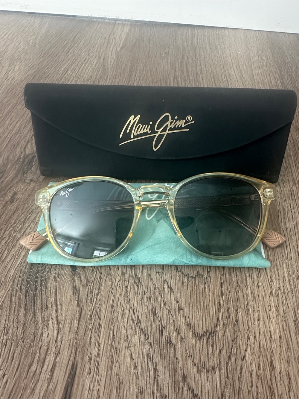 Maui Jim Translucent Round-Frame Sunglasses with Dark Lenses